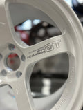 GT BEYOND 18x9.5 et 29 5x114.3 Racing White