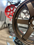 TE37 SAGA S-PLUS 18x9.5 et 38 5x114.3 Bronze