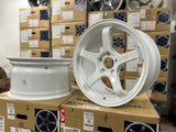 Advan GT Beyond 18x9.5+45 5x120 Racing White